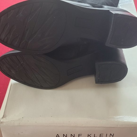 $100 OFF ✅ Anne Klein AK Suede Riding Boots 8.5M Wide Calf ✨ NIB - Picture 5 of 16